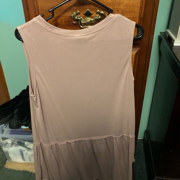 Mote High Low Sleeveless Mauve Pink Blouse EUC - Picture 4 of 9